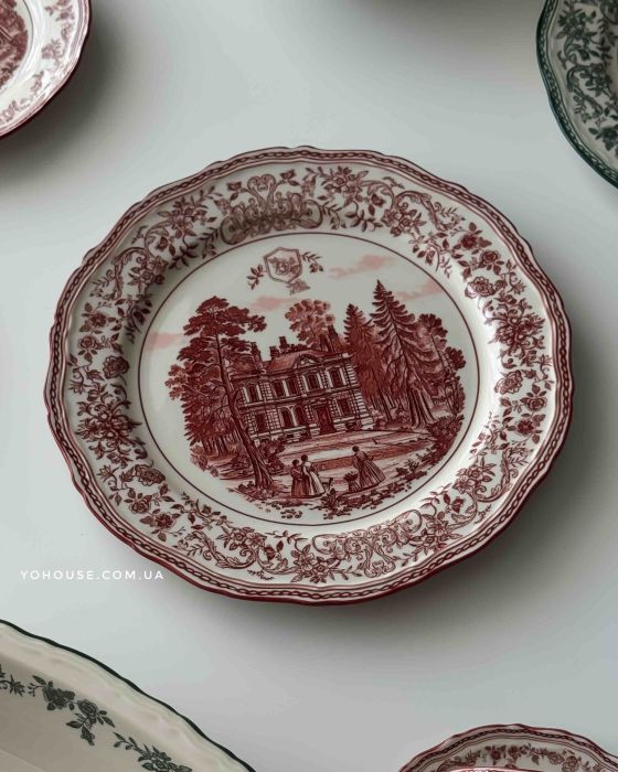 Тарілка Castle Red 19 см