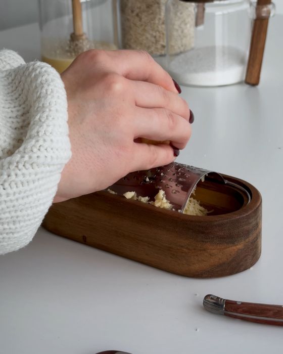 Тертка для сиру Wood  27,5 см